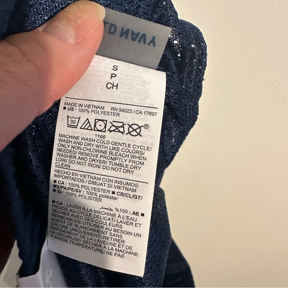 Old Navy Navy Blue & White Swim Trunks size small ๐ - Picture 14 of 14